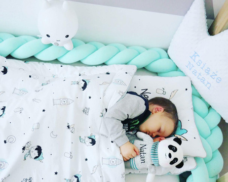 PIOTRUŚ PAN pościel z wypełnieniem i poduszką płaską (duży wzór - panel)