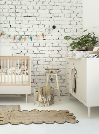 PETITE Komoda 3 szuflady + 1 drzwi